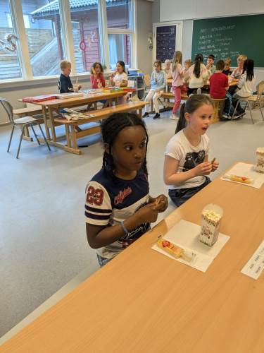 litt ekstra på en annerledes sfodag, bare positive elever denne dagen